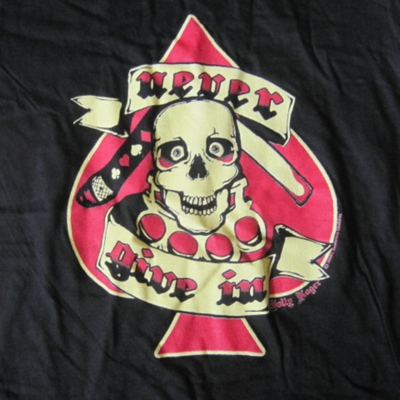 Jolly Roger Skull Ladies Tee - Picture 2 of 2